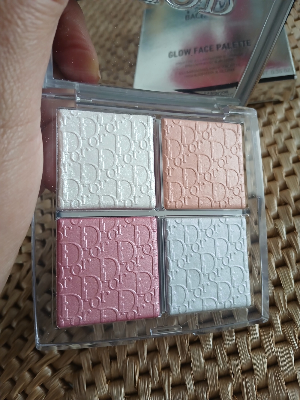 Dior Highlighter Quad — White, Peach & Pink Radiant Face Palette